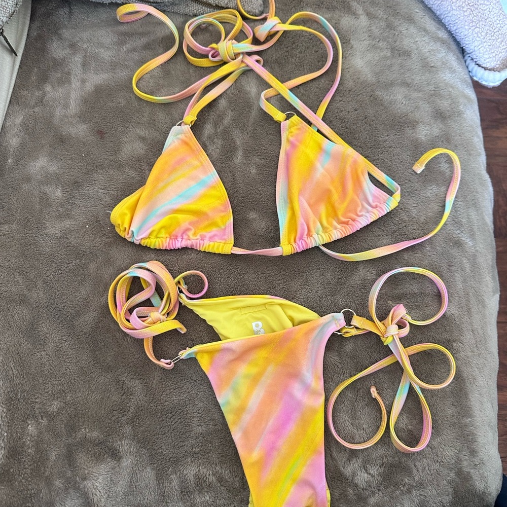 Blackbough multicolored bikini set